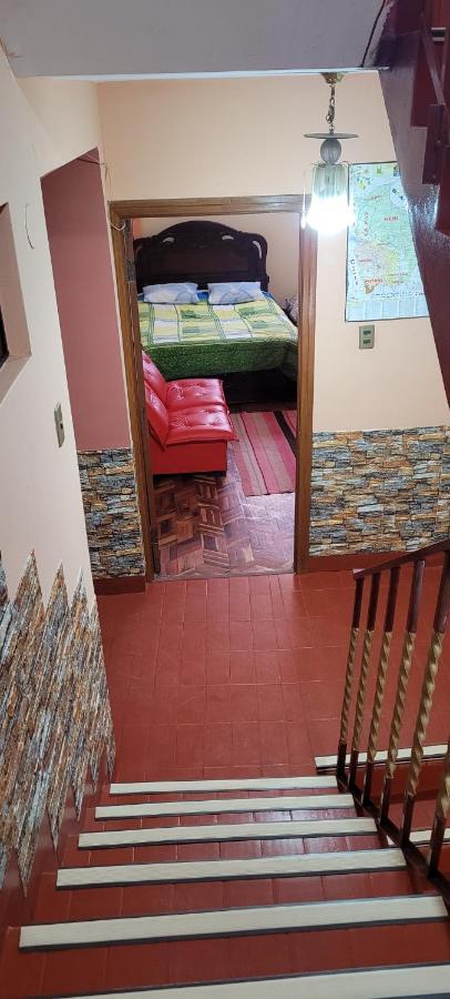 Hostal Sol Y Luna Bed & Breakfast Copacabana  Bagian luar foto